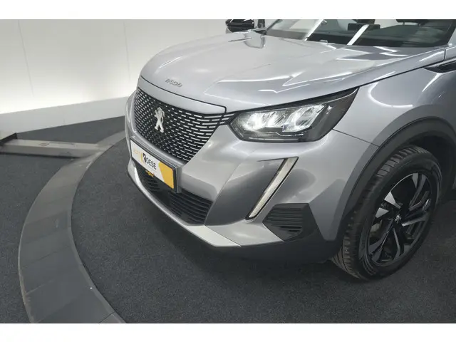 Peugeot e-2008 EV Allure Pack 50 kWh 2022 Elektrisch 16
