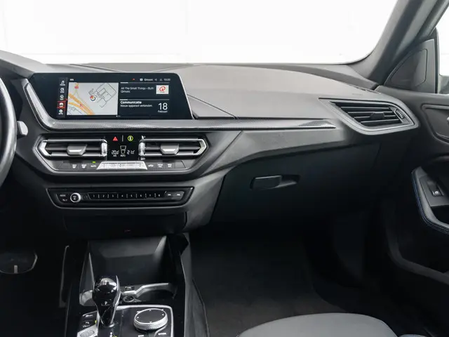 BMW 2 Serie Gran Coupé 218i 2022 Benzine 9