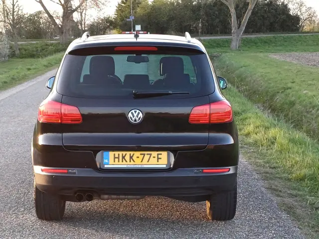Volkswagen Tiguan 1.4 TSI LIFE 2013 Benzine 7