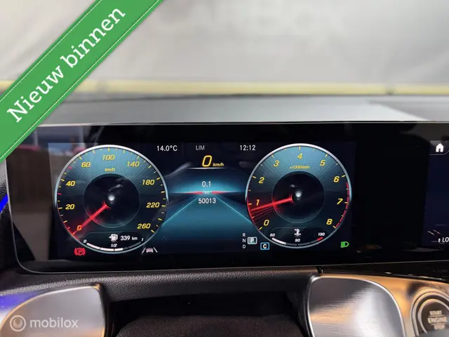 Mercedes-Benz GLB 200 AMG Line 2022 Benzine 35