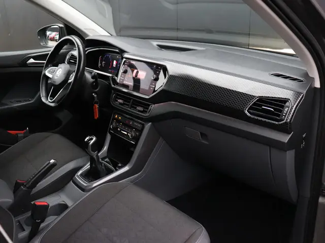 Volkswagen T-Cross 1.0 TSI Style 2019 Benzine 18