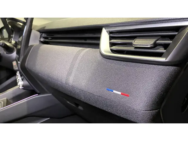 Renault Clio 1.0 TCe 90 GPF esprit Alpine 2023 Benzine 18