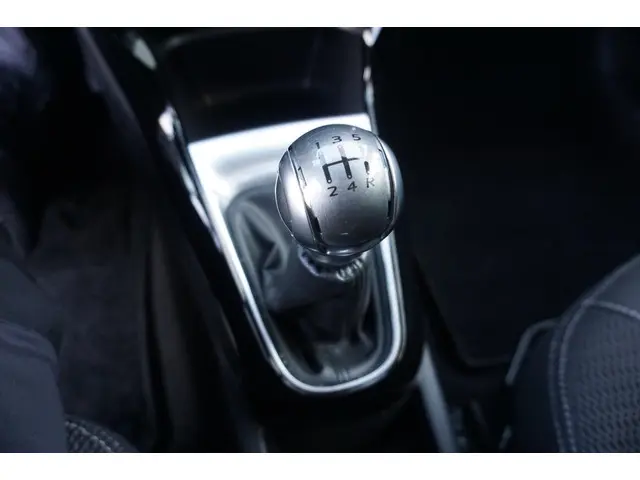 DS DS 3 Cabrio 1.2 PureTech So Chic 2017 Benzine 11