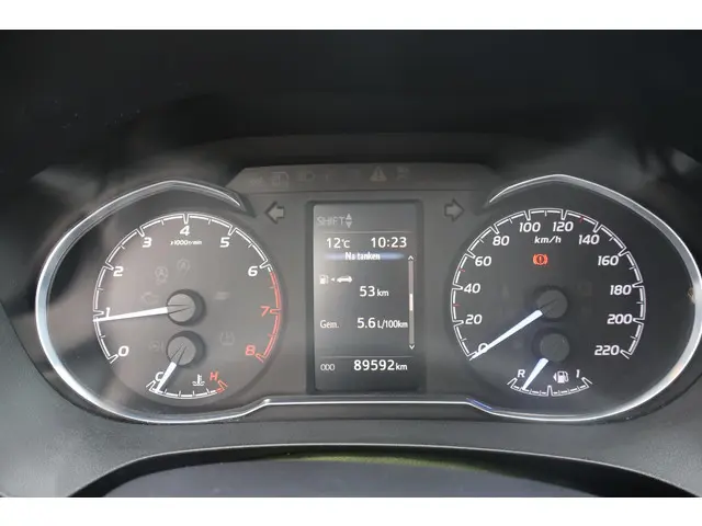 Toyota Yaris 1.0 VVT-i Aspiration 2018 Benzine 19