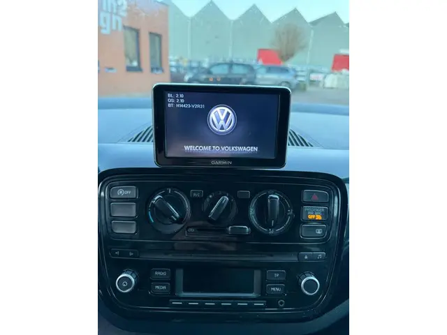 Volkswagen up! 1.0 move up! BlueMotion 2013 Benzine 3