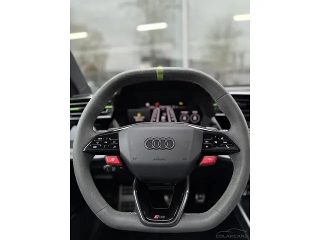 Audi RS3 2.5 TFSI RS 3 quattro 2025 Benzine 24