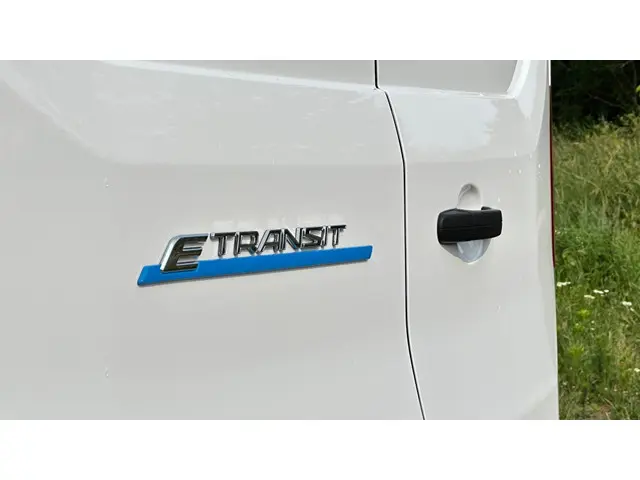 Ford E-Transit 350 L3H3 Trend 68kWh 2023 Elektrisch 27