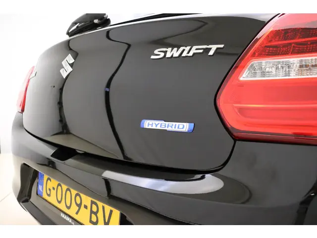 Suzuki Swift 1.0 Stijl Smart Hybrid 2019 Benzine 14