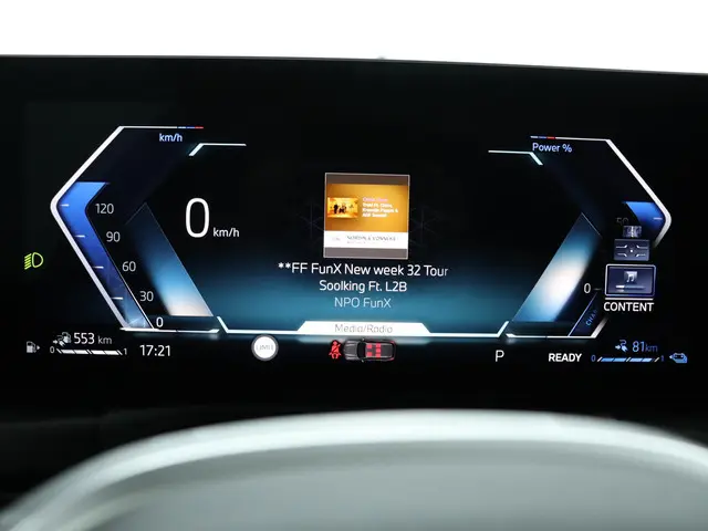 BMW 3 Serie Touring 330e xDrive 2025 Hybride Benzine 42