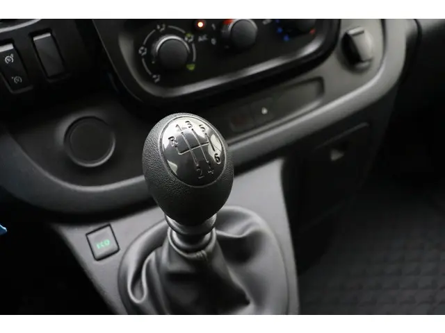 Opel Vivaro 1.6 CDTI L2H1 Edition 2018 Diesel 16