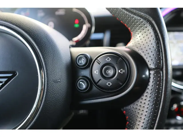 MINI Cooper Mini 1.5 DALSTON EDITION 2020 Benzine 21