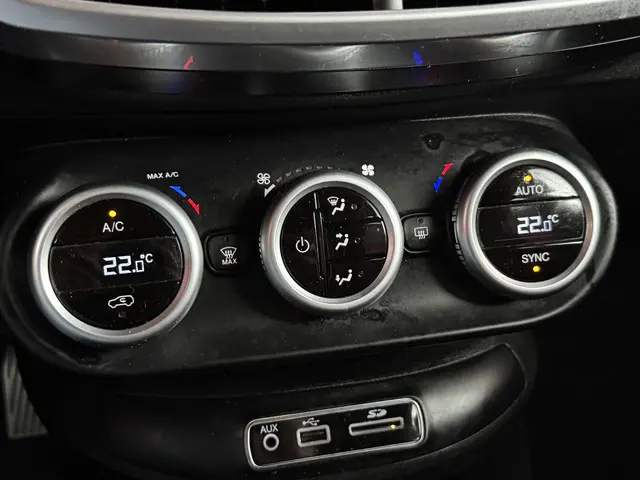 Fiat 500X 500X 1.4 Turbo MultiAir Lounge 2016 Benzine 37