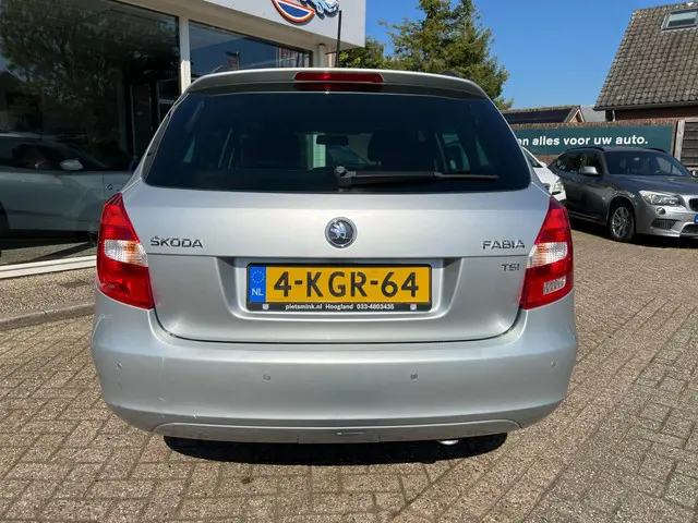 Škoda Fabia Combi 1.2 TSI Fresh 2013 Benzine 21