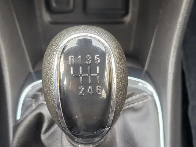 Opel Mokka 1.4 T Edition/Navi/Trekhaak 2016 Benzine 18