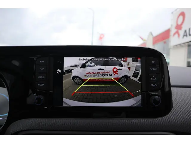 Hyundai i10 1.0 PREMIUM 2025 Benzine 8