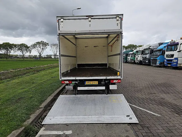 Ford Transit 350 2019 Diesel 12