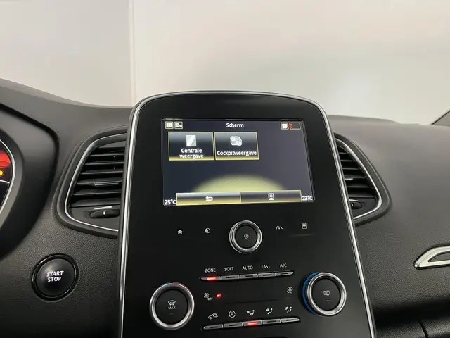 Renault Grand Scénic 1.3 TCe Limited 7p. 2019 Benzine 26
