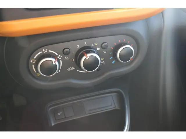 Renault Twingo SCe Collection 2020 Benzine 14