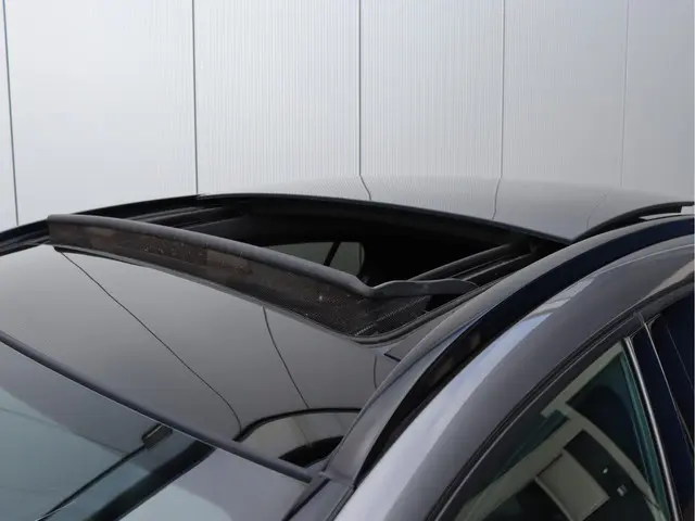 Mercedes-Benz GLA 180 AMG 2019 Benzine 13