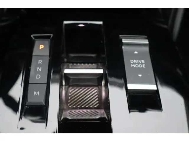 Citroën C4 1.2 Puretech Business Plus 2021 Benzine 31