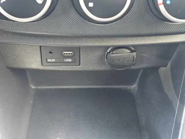 Hyundai i10 1.0i Comfort Navi/Airci/Ccr 2017 Benzine 18