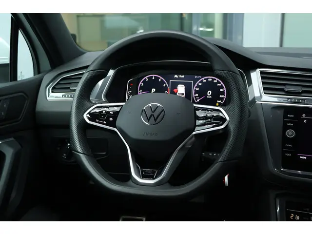 Volkswagen Tiguan 1.5 TSI R-Line Business+ 2024 Benzine 18