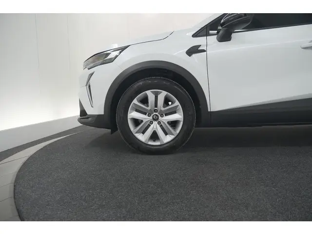 Renault Captur Mild Hybrid 160 Evolution 2024 Benzine 18