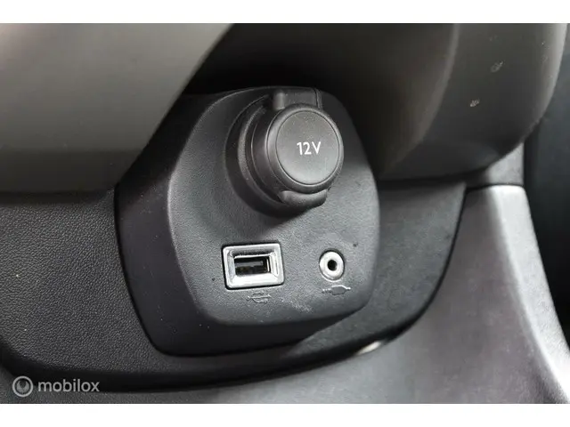 Toyota Aygo 1.0 VVT-i x-play | Camera | Airco| 2017 Benzine 25