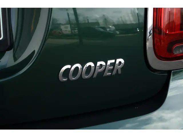 MINI Cooper Mini 1.5 Pepper Business 2016 Benzine 38