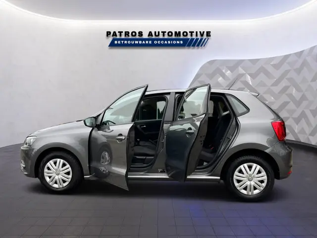 Volkswagen Polo 1.0 BlueMotion Airco | Radio 2017 Benzine 4