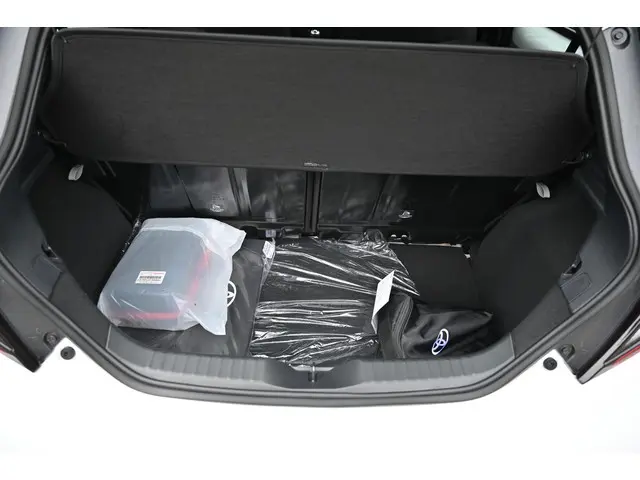 Toyota Aygo X 1.0 VVT-i MT Play 2025 Benzine 28