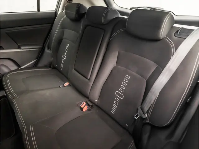 Kia Sportage 1.6 GDI Super Sport 2015 Benzine 15