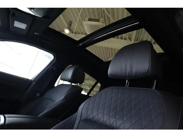 BMW X6 xDrive40i 2020 Benzine 30