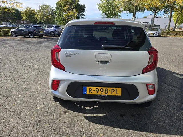 Kia Picanto 1.0 DPi DynamicLine AUT/1e eig 2022 Benzine 6