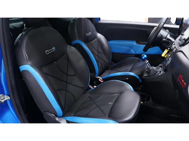 Fiat 500 1.2 Lounge 2019 Benzine 36