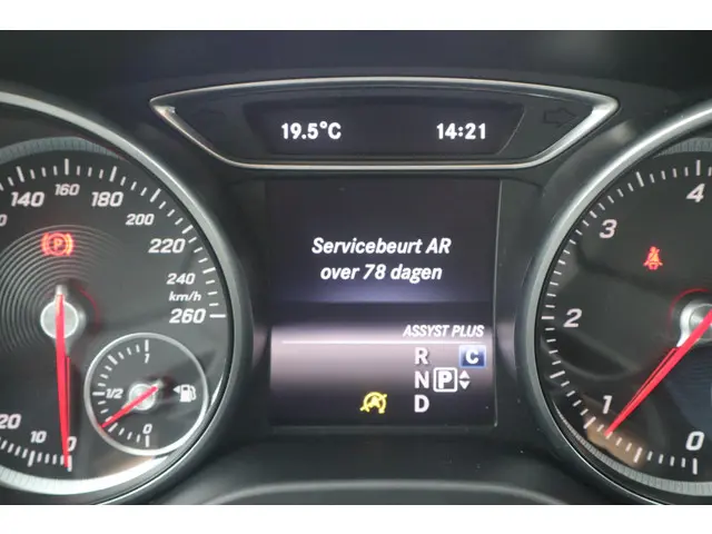 Mercedes-Benz CLA 180 d Lease Edition Plus 2016 Diesel 22