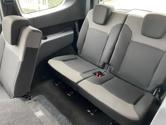 Dacia Lodgy 1.6 SCe 7p. 2019 Benzine 15