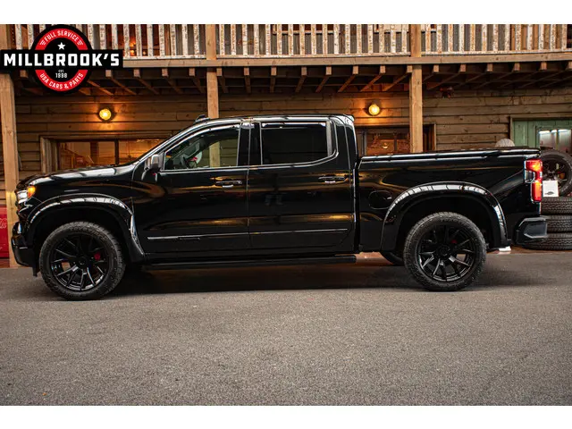 Chevrolet Silverado High Country 6.2 V8 2024 LPG/Gas 3