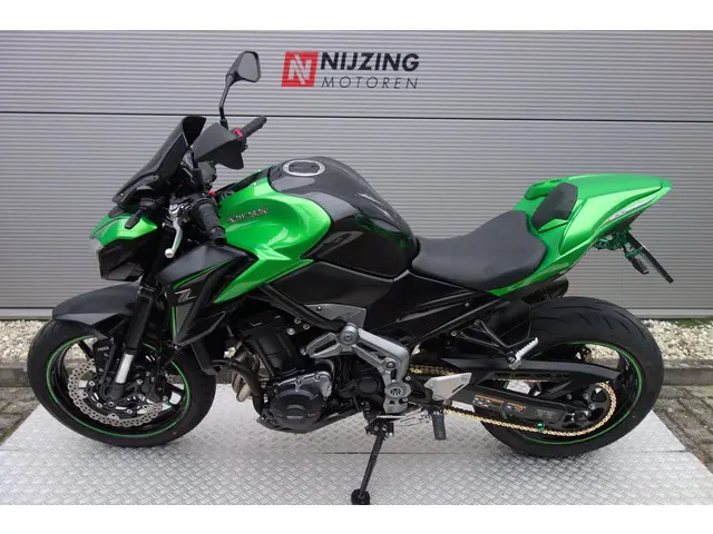 Kawasaki Z900 PERFORMANCE 2018 Benzine 15