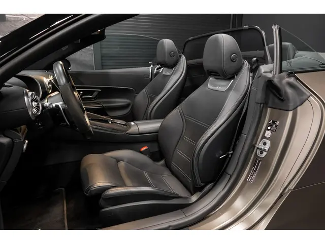 Mercedes-Benz SL Roadster AMG 63 4MATIC+ 2022 Benzine 4