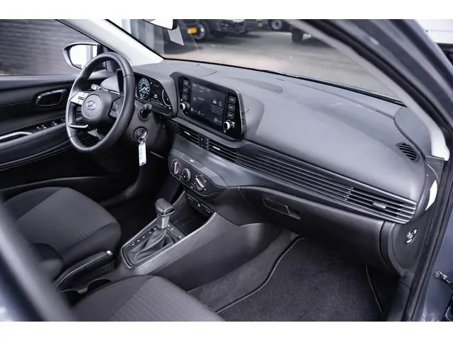 Hyundai i20 1.0 T-GDI Trend Mild Hybrid 2023 Benzine 30