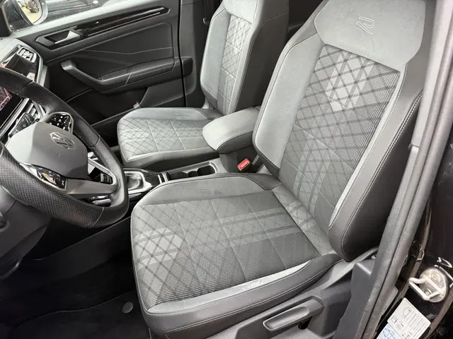 Volkswagen T-Roc 1.5 TSI R-Line 2023 Benzine 16