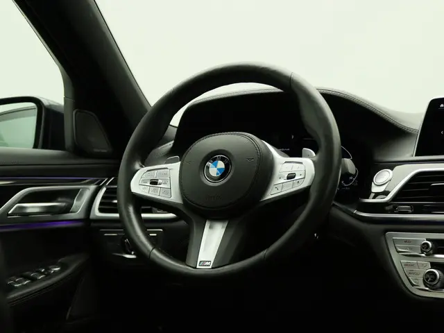BMW 7 Serie Sedan 745e 2020 Hybride Benzine 42
