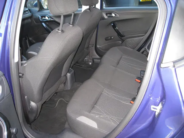 Peugeot 208 1.2 VTi Active 2013 Benzine 17