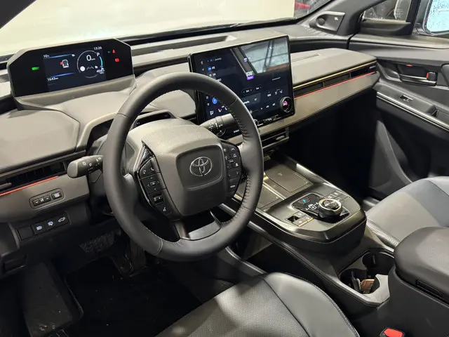 Toyota bZ4X Executive 73 kWh 2026 Elektrisch 4