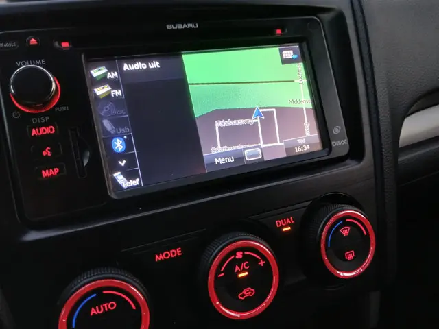 Subaru Forester 2.0 Executive 2013 Benzine 16