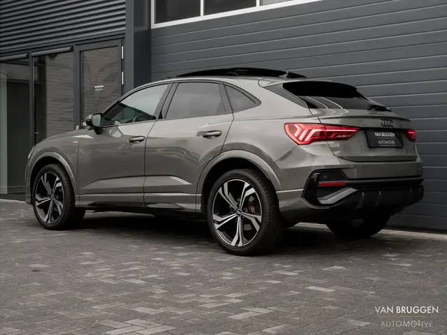 Audi Q3 Sportback 35 TFSI S-Line 2021 Benzine 12