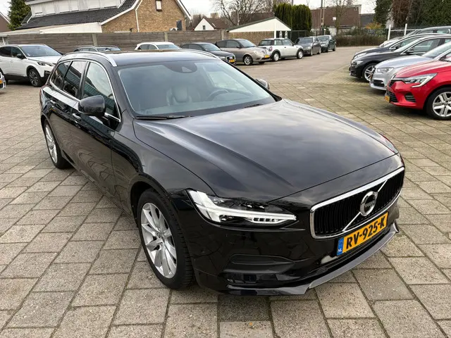 Volvo V90 2.0 D4 Momentum 2016 Diesel 4
