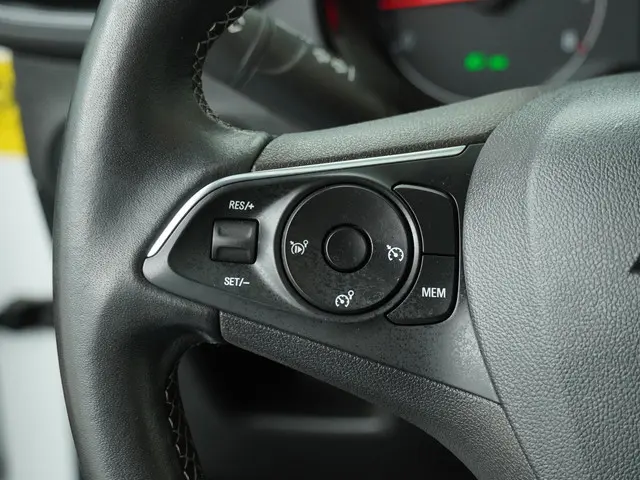 Opel Crossland 1.2 Turbo GS Line 2021 Benzine 15