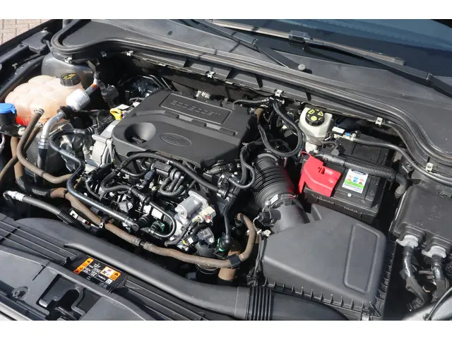 Ford Focus 1.0 EcoBoost ST Line Business 2018 Benzine 29